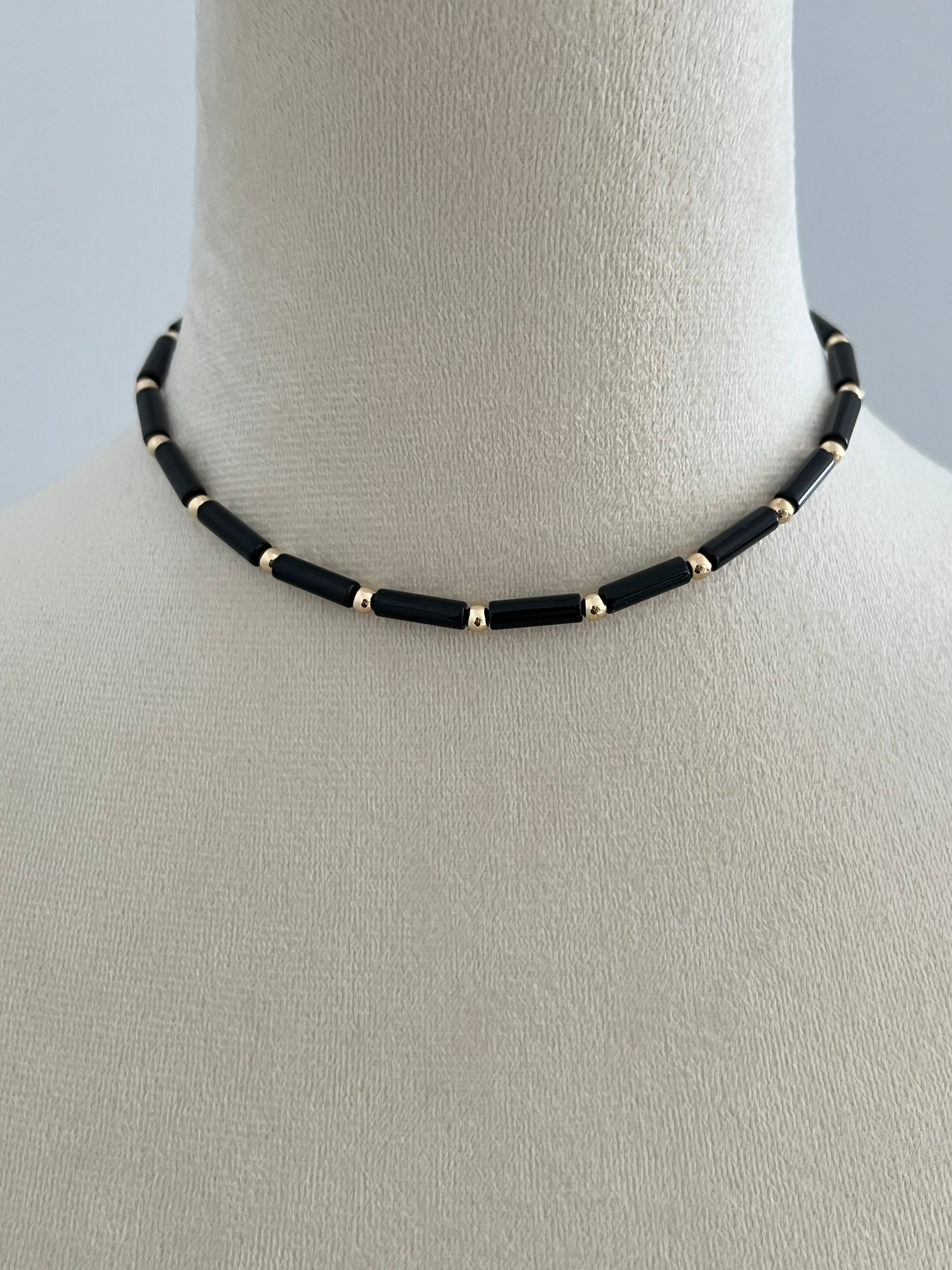 Black agate choker necklace on a mannequin